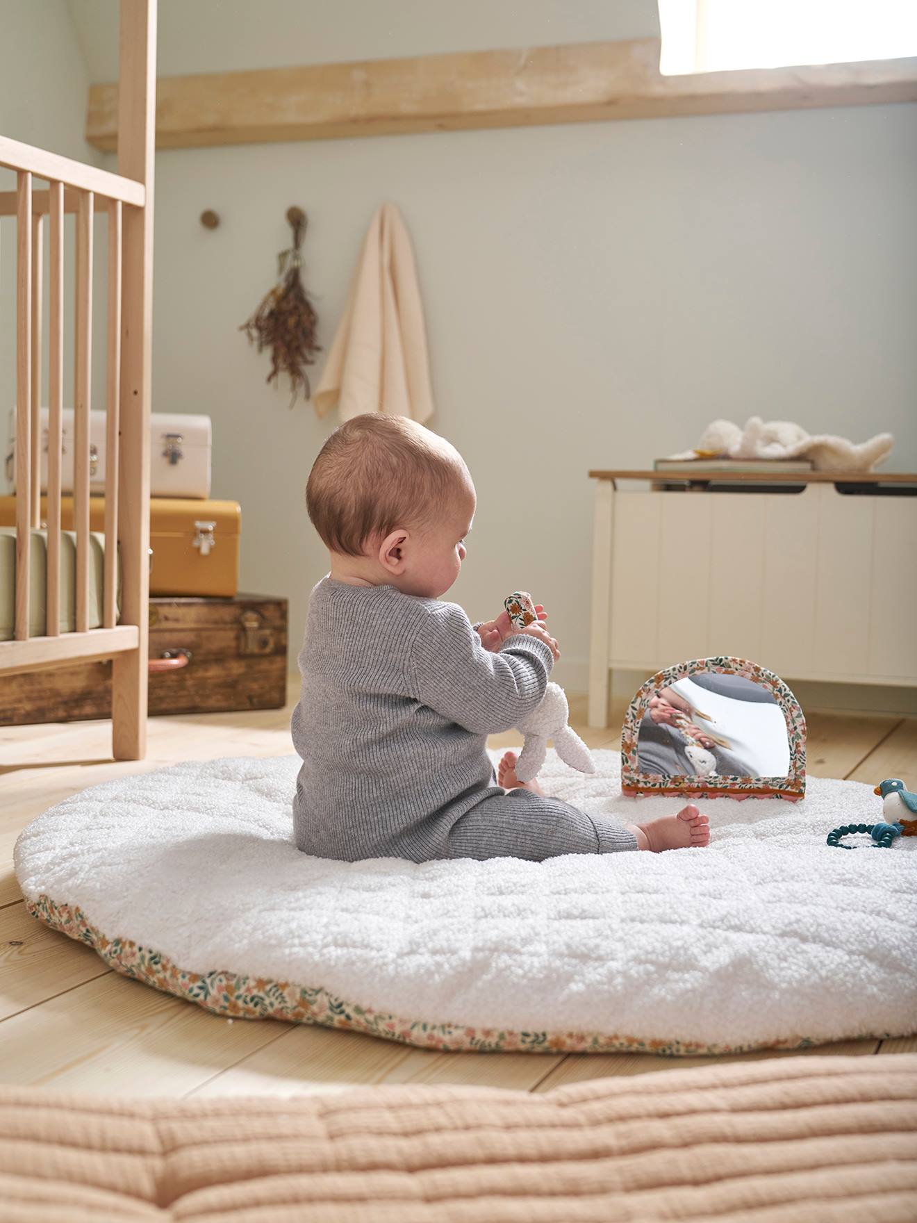 Tapis D'activités Pliable Pour Enfants 150x200 Cm - Recto-verso Motifs Colorés - En Mousse EVA épaisse 1 Cm - Imperméable Et Facile à Nettoyer