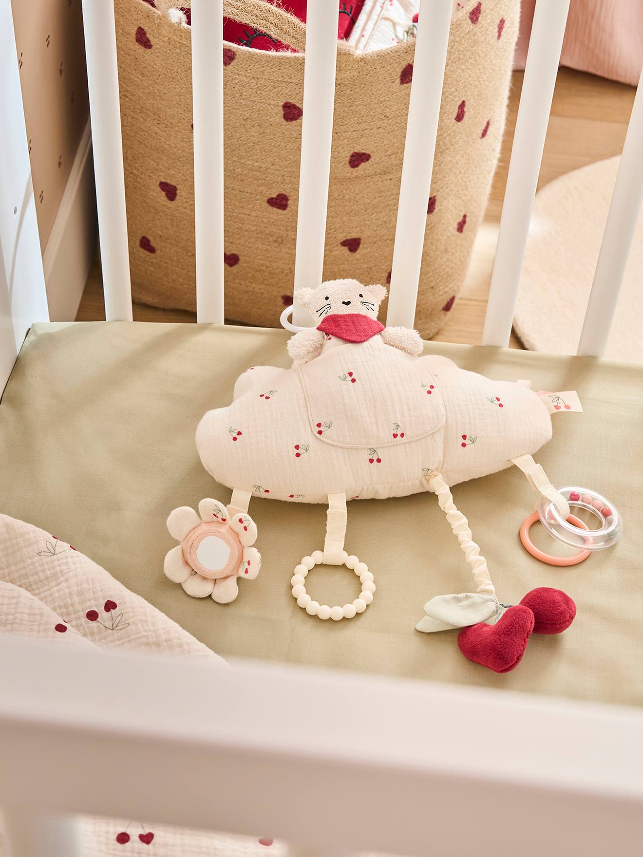 Vertbaudet Muziekdoos Om Op Te Hangen Cherry Rood