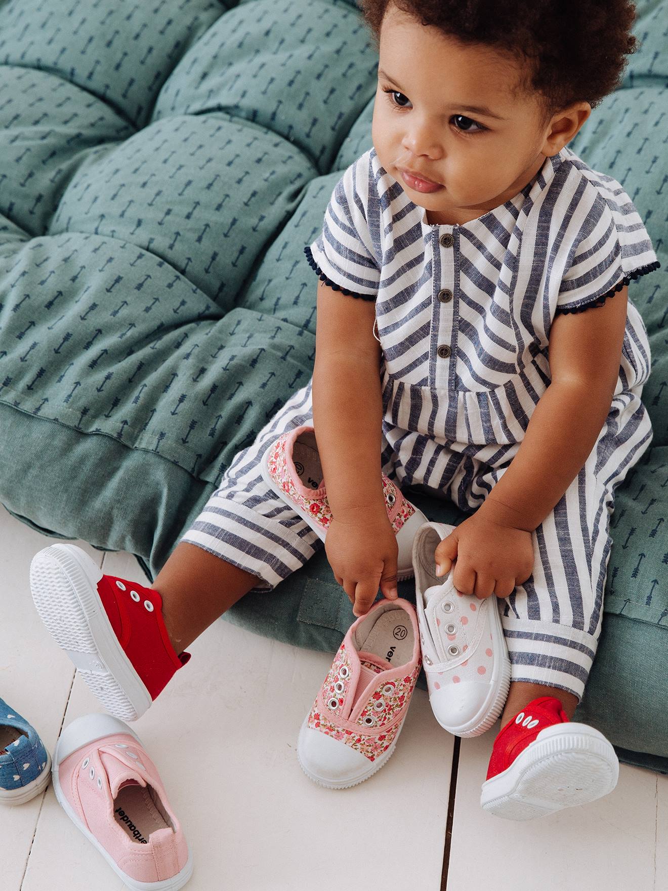 Soldes Chaussure Toile Bebe En Stock