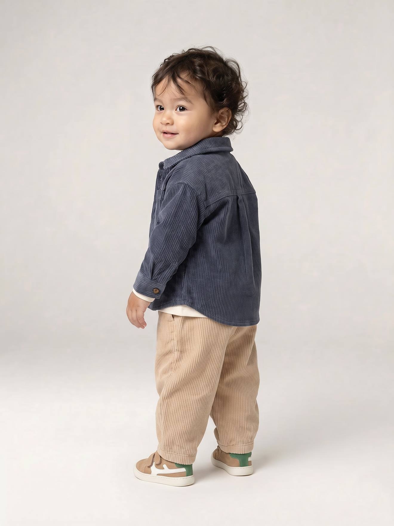 Babyjongensbroek van ribfluweel beige
