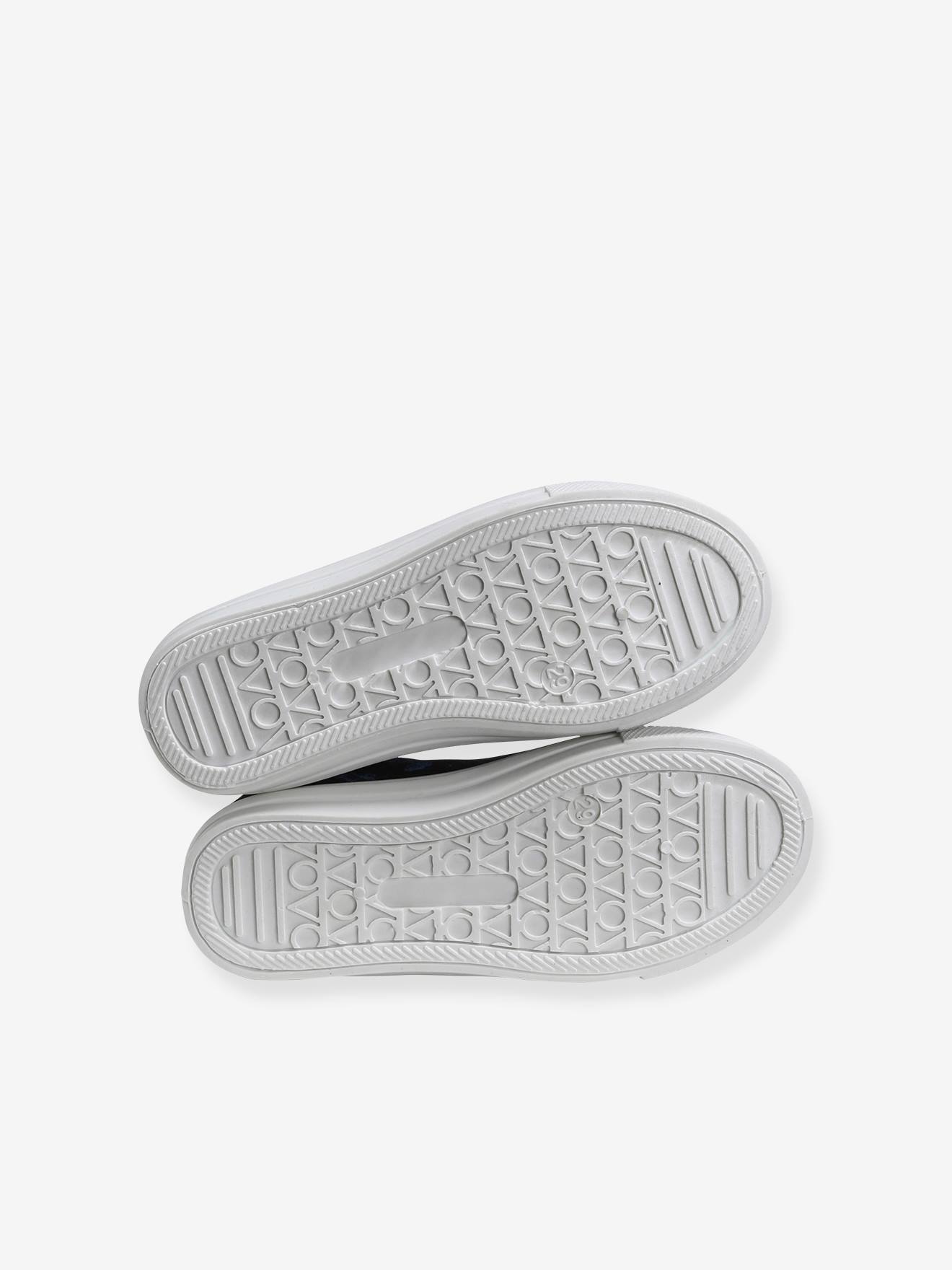 Zo krijg jij je sneakers weer als nieuw - Perry Sport \u0026 Adventure