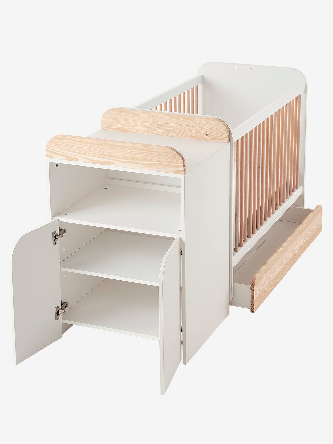 Une table à langer intégrée dans le lit évolutif de votre bébé