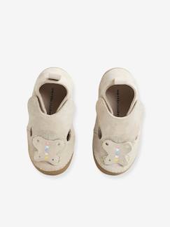 Chaussures-Chaussures bébé 16-26-Chaussons-Chaussons bébé fille en cuir souple