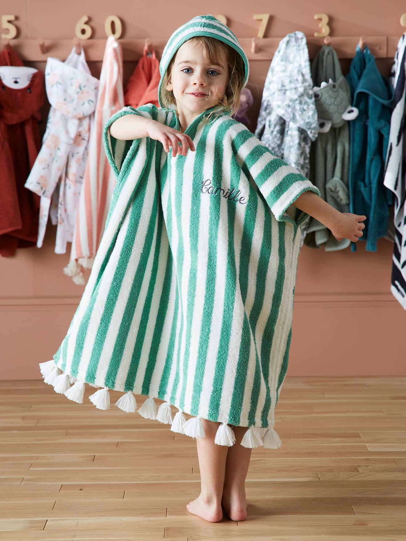 Vertbaudet Personaliseerbare Gestreepte Badponcho Voor Kinderen Groen