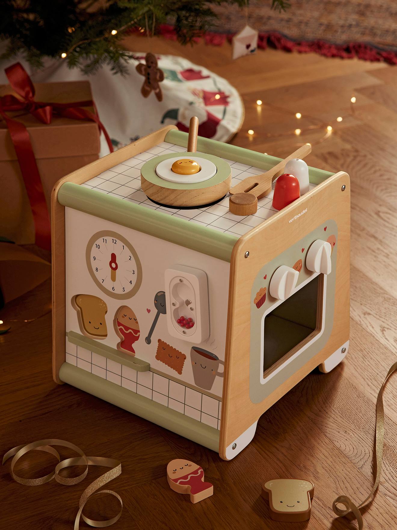 Vertbaudet Activiteitenkubus Fsc¨ Houten Kitchenette Beige