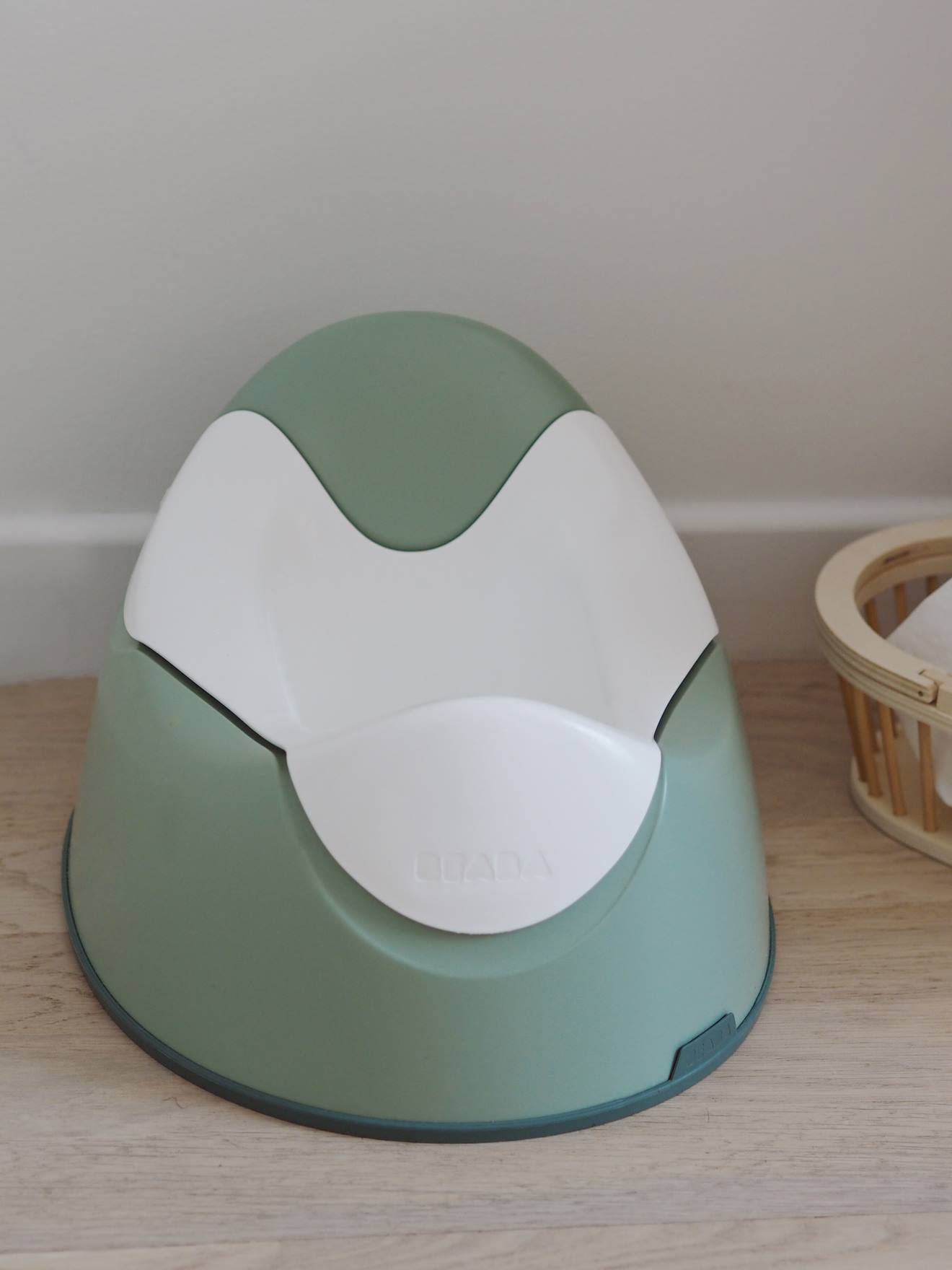 Ergonomisch Toiletpotje Voor Baby's Beaba Saliegroen