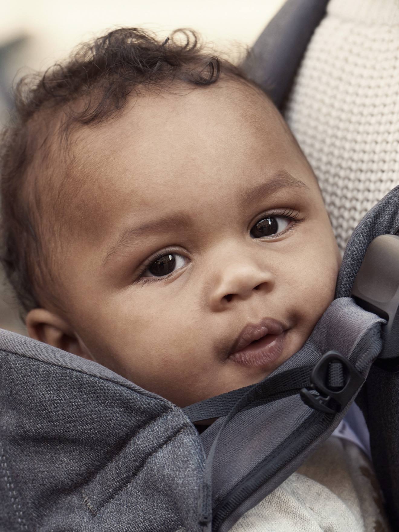 porte bébé dorsal physiologique