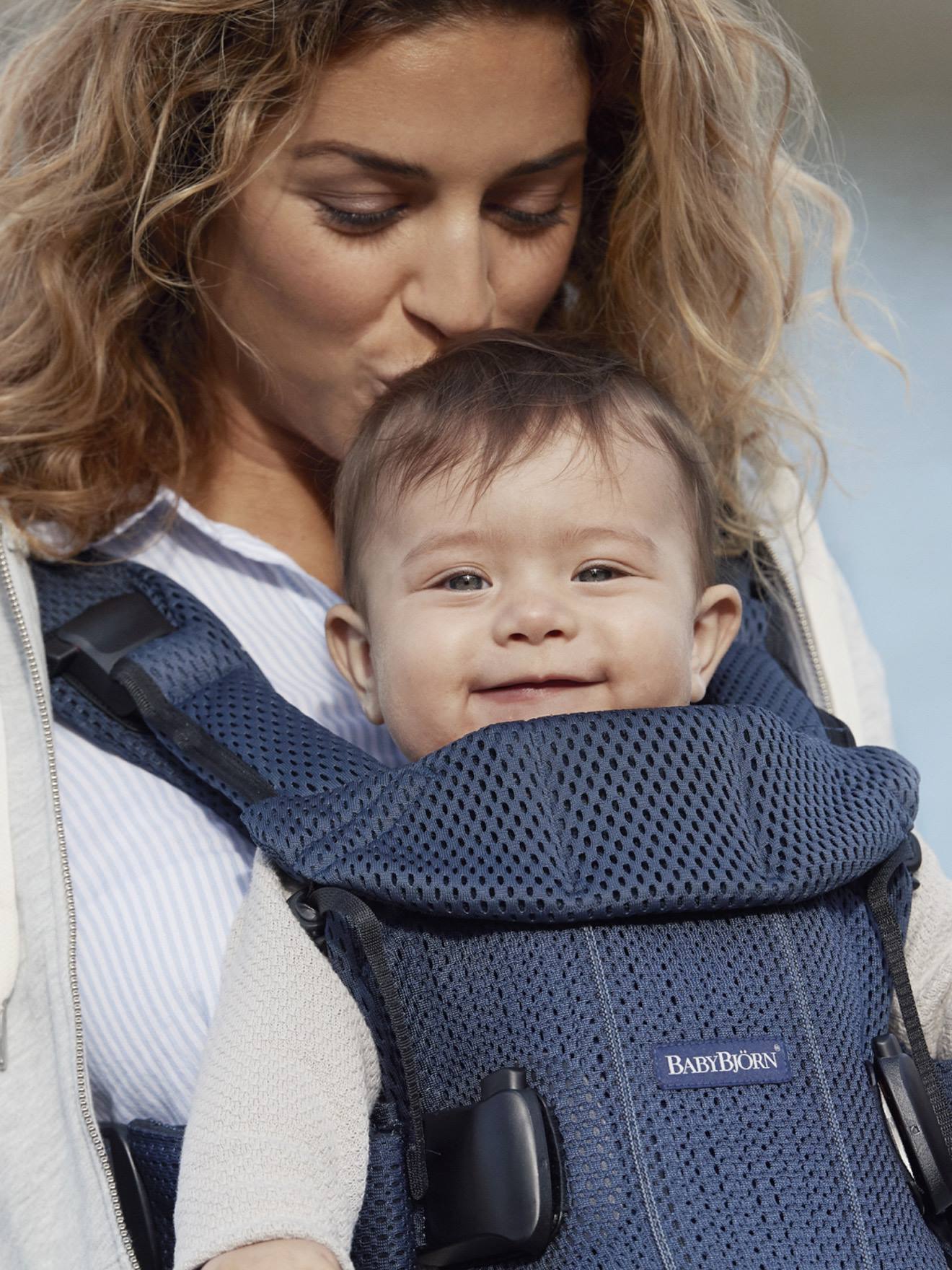Porte Bebe One Air Mesh 3d Babybjorn Bleu Marine Puericulture